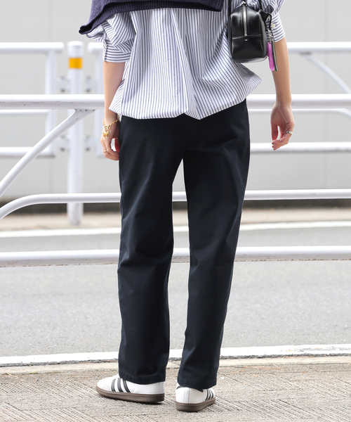 サイドバックルタックテーパードチノパンツ　ジャーナルスタンダードレリューム JOURNAL STANDARD relume（ジャーナルスタンダード レリューム）の