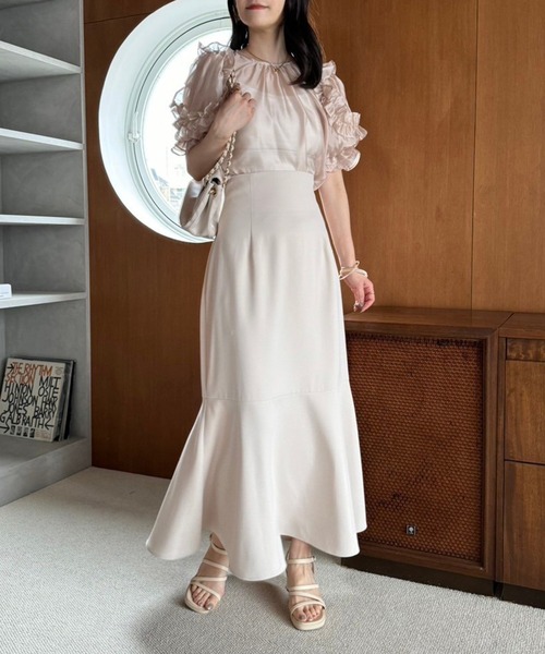 one after another NICE CLAUP（ワンアフターアナザーナイスクラップ）の「【マイナス5キロ見え】バックレースアップマーメイドスカート/WEB限定商品（スカート・レディース・アイボリー系/アイボリー/ブラック・SMALL/LARGE/MEDIUM）」の15枚目の写真