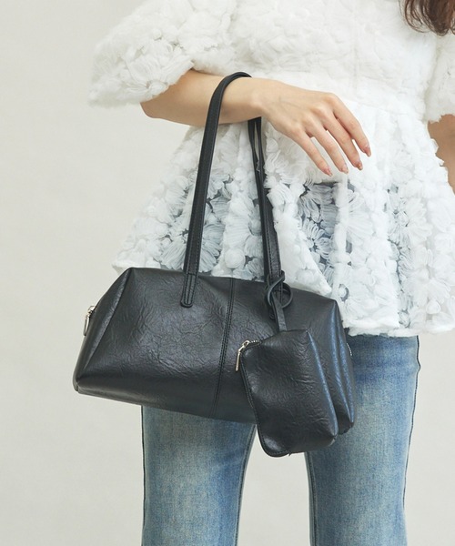 Olu.（オルドット）の「ポーチ付きショルダーボストンバッグ（ショルダーバッグ・レディース・ボルドー/ブラウン/ブラック・FREE）」の14枚目の写真