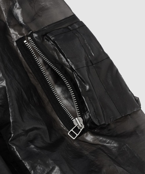 ANREALAGE(アンリアレイジ)の「WIND MA-1(ORGANDY)(ブルゾン・メンズ・カーキ/ブラック・48/38)」の8枚目の写真