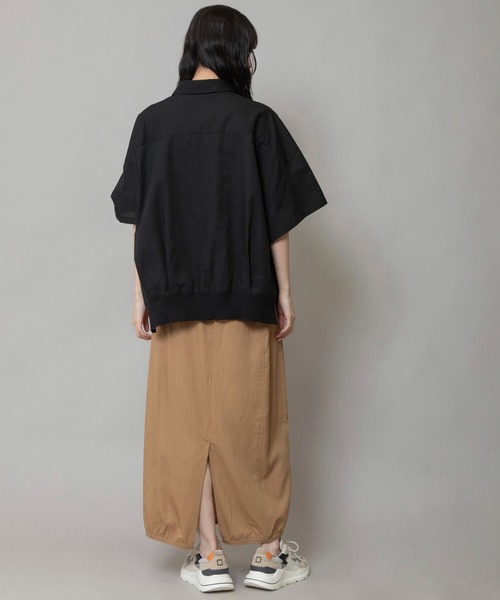 Munich(ミューニック)の「コットンリヨセルオックスリブヘムシャツ(シャツ/ブラウス・レディース・ホワイト/ブラック/サックスブルー/ネイビー×ホワイト・FREE)」の21枚目の写真