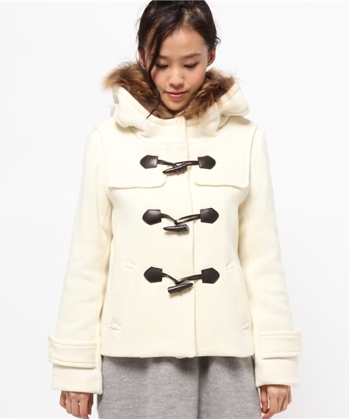 UNRELISH（アンレリッシュ）の「ファーフードショートダッフルコート（ダッフルコート・レディース・ホワイト/キャメル/ブラック・SMALL/MEDIUM）」の12枚目の写真