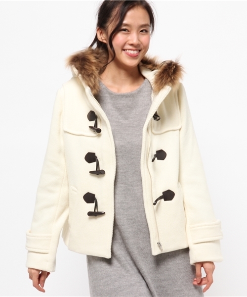 UNRELISH（アンレリッシュ）の「ファーフードショートダッフルコート（ダッフルコート・レディース・ホワイト/キャメル/ブラック・SMALL/MEDIUM）」の18枚目の写真