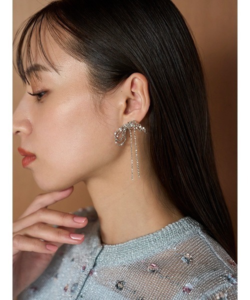 【新品】snidel リボンピアス シルバー セール】チェーンリボンピアス（ピアス（両耳用））｜SNIDEL