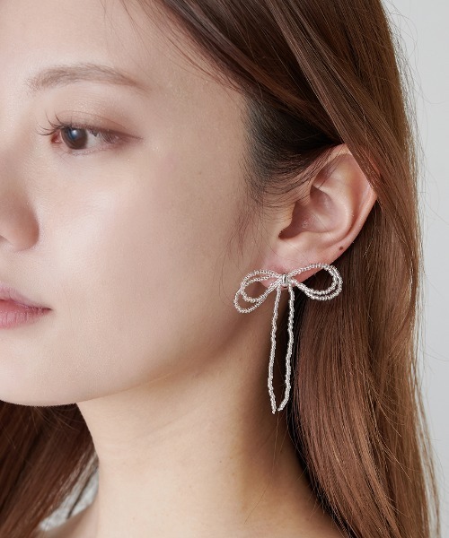 【新品】snidel リボンピアス シルバー セール】チェーンリボンピアス（ピアス（両耳用））｜SNIDEL