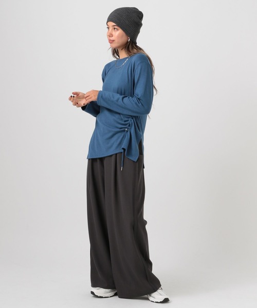 BAYFLOW（ベイフロー）の「[トレンドデザイン]アシメシャーリングプルオーバー（Tシャツ/カットソー・レディース・ブルー/オフホワイト/チャコール・FREE）」の12枚目の写真