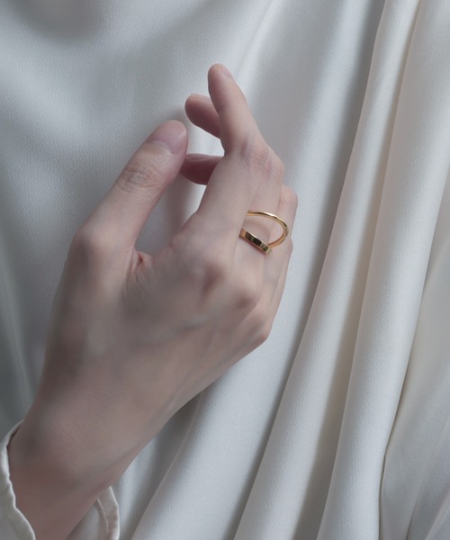YArKA（ヤーカ）の「【YArKA/ヤーカ】circle & oval overlap ring [luslep4] / 円と楕円の重なりリング（リング・メンズ・シルバー/ゴールド/その他1・#13/#15/#7/#9/#11）」の18枚目の写真