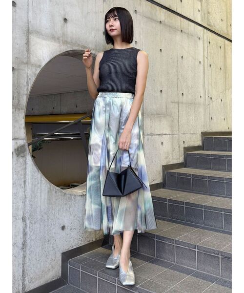 MURUA(ムルーア)の「シェイドフラワーチュールスカート(スカート・レディース・ブラック/ブルー/アイボリー・FREE)」の12枚目の写真