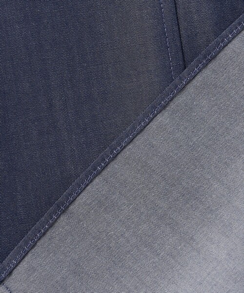 UNFILO（アンフィーロ）の「シャンブレーデニム ショルダータックブラウス（シャツ/ブラウス・レディース・ネイビー系・MEDIUM/LARGE/SMALL）」の11枚目の写真