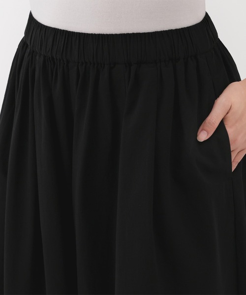 無印良品(ムジルシリョウヒン)の「婦人 涼感イージークロップドパンツ(その他パンツ・レディース・サックスブルー系/グレー系/ブラック・XL/L/M/S)」の21枚目の写真