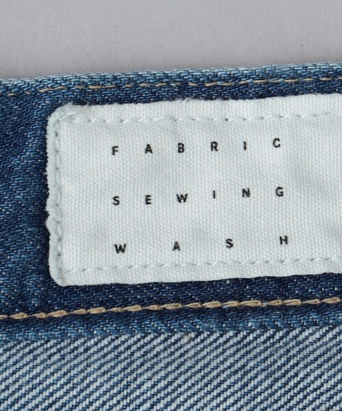 KURO（クロ）の「＜KURO＞ FADED INDIGO STRAIGHT DENIM/フェード インディゴ ストレート デニム（デニムパンツ・メンズ・コバルトブルー・30inch/32inch）」の12枚目の写真