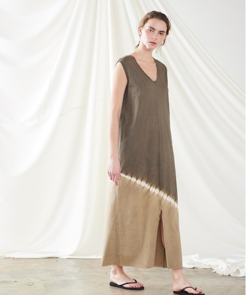 ワンピース LEMAIRE Cotton dress 8200025S0727_m1_a002.jpg