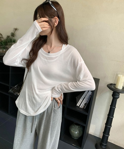 2ly2(トゥーリートゥー)の「ゆるっと着こなす大人カジュアル&透け感トップス&タンクセット(Tシャツ/カットソー・レディース・ブラック/ベージュ/ホワイト・FREE)」の6枚目の写真