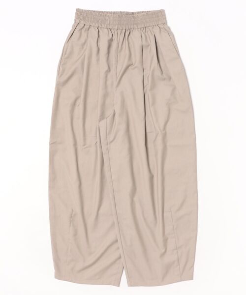 LOWRYS FARM（ローリーズファーム）の「イージーワイドコクーンパンツ 327286（その他パンツ・レディース・ベージュ/ホワイト/グレー/ブルー/ブラック/パープル/グリーン/ネイビー/グレー系その他/ブラウン系その他/ブラウン系その他2/ゴールド・MEDIUM/LARGE/SMALL）」の12枚目の写真