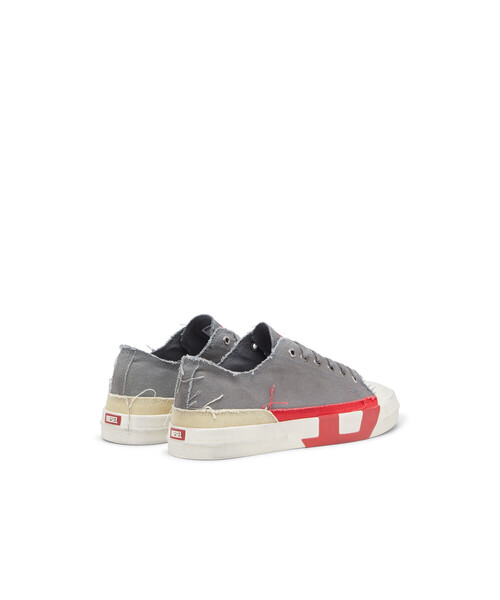 DIESEL(ディーゼル)の「メンズ ローカットスニーカー S-D-VERSE LOW(スニーカー・メンズ・ホワイト/グレー・42/41/44/43/40)」の11枚目の写真