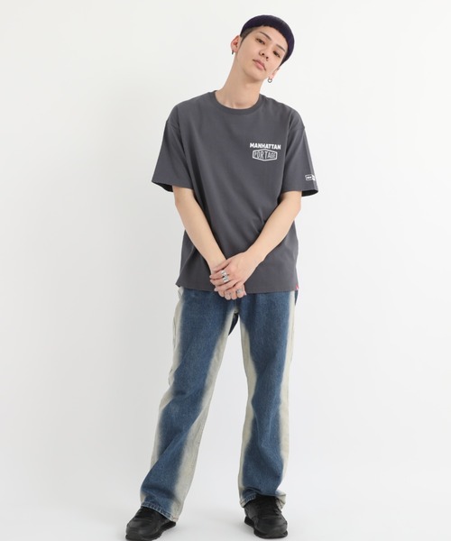 Manhattan Portage(マンハッタンポーテージ)の「S/S Print T-Shirt(Tシャツ/カットソー・メンズ・ホワイト/グレー/チャコール・X-LARGE/MEDIUM/SMALL/LARGE)」の17枚目の写真