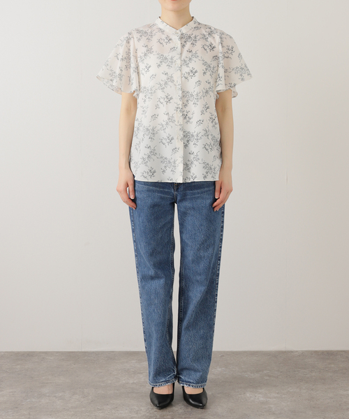 La TOTALITE(ラトータリテ)の「【洗える】バンドカラーフレアスリーブシャツ(シャツ/ブラウス・レディース・ホワイト/ベージュ・FREE)」の11枚目の写真
