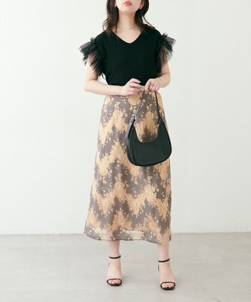 natural couture(ナチュラルクチュール)の「【WEB限定】チュールフリルドッキングニット(ニット/セーター・レディース・サックスブルー/グレイッシュベージュ/ブラック/オフホワイト/ピンク系その他・FREE)」の16枚目の写真