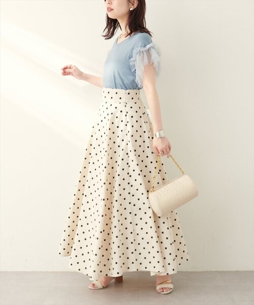 natural couture(ナチュラルクチュール)の「【WEB限定】チュールフリルドッキングニット(ニット/セーター・レディース・サックスブルー/グレイッシュベージュ/ブラック/オフホワイト/ピンク系その他・FREE)」の20枚目の写真