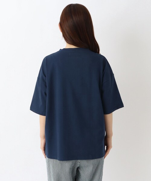one'sterrace（ワンズテラス）の「コットン天竺 花柄刺繍入りプルオーバー（Tシャツ/カットソー・レディース・アイボリー系8/ネイビー系5/ライトグリーン系・02）」の6枚目の写真