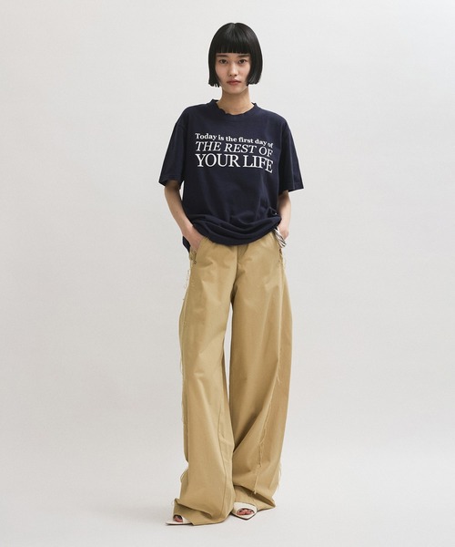 HEAR MY NAME（ヒアマイネーム）の「【HEAR MY NAME（ヒア マイネーム）】SS TEE（Tシャツ/カットソー・レディース・ホワイト/ネイビー・FREE）」の3枚目の写真