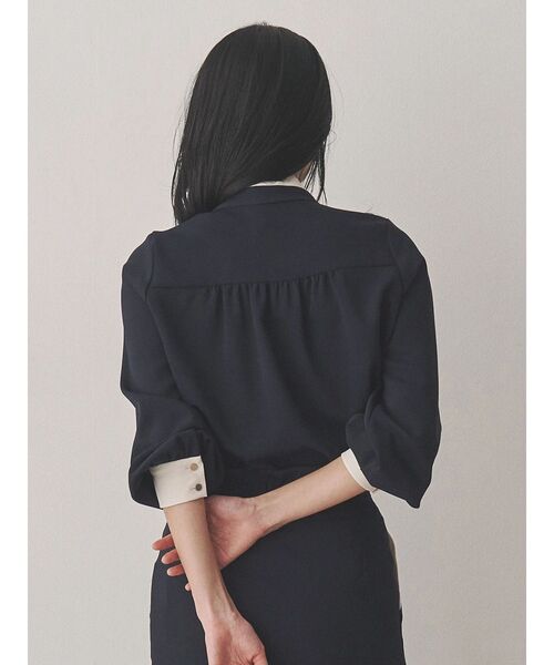 TONAL（トーナル）の「バイカラーハーフボウタイブラウス（シャツ/ブラウス・レディース・ライトブルー/ネイビー/グレー/オフホワイト・MEDIUM）」の6枚目の写真