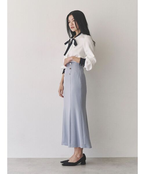 TONAL（トーナル）の「バイカラーハーフボウタイブラウス（シャツ/ブラウス・レディース・ライトブルー/ネイビー/グレー/オフホワイト・MEDIUM）」の13枚目の写真