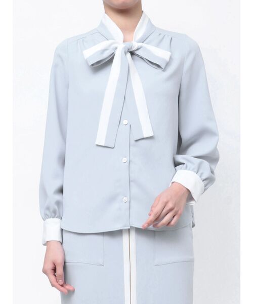 TONAL（トーナル）の「バイカラーハーフボウタイブラウス（シャツ/ブラウス・レディース・ライトブルー/ネイビー/グレー/オフホワイト・MEDIUM）」の17枚目の写真