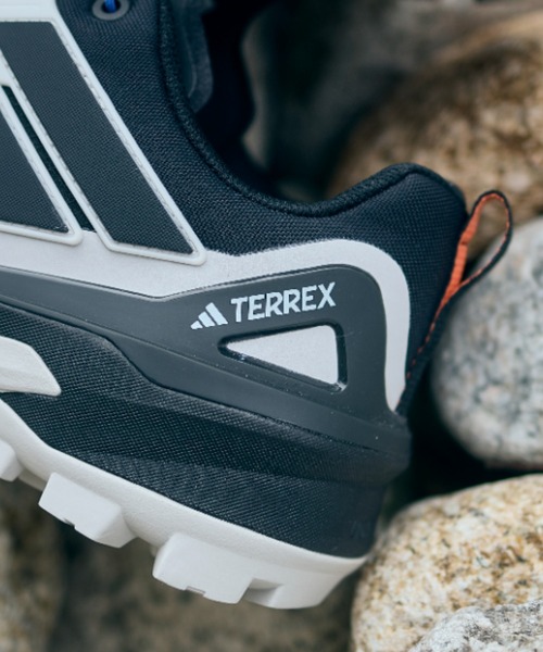 TERREX SKYCHASER GORE-TEX IH2799（スニーカー）｜adidas