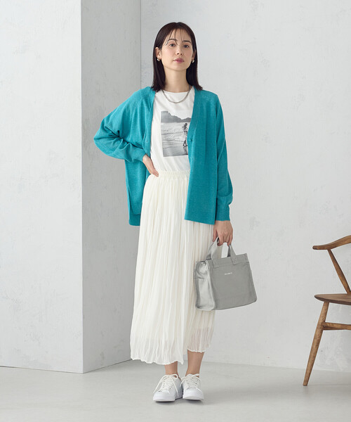 COMME CA ISM(コムサイズム)の「フォトプリントTシャツ(Tシャツ/カットソー・レディース・グレー/グレー系その他/ホワイト系その他/ホワイト・LARGE/MEDIUM/SMALL)」の11枚目の写真