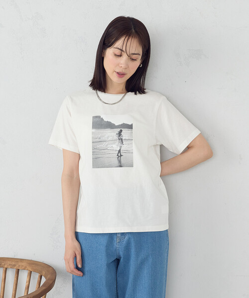 COMME CA ISM(コムサイズム)の「フォトプリントTシャツ(Tシャツ/カットソー・レディース・グレー/グレー系その他/ホワイト系その他/ホワイト・LARGE/MEDIUM/SMALL)」の17枚目の写真
