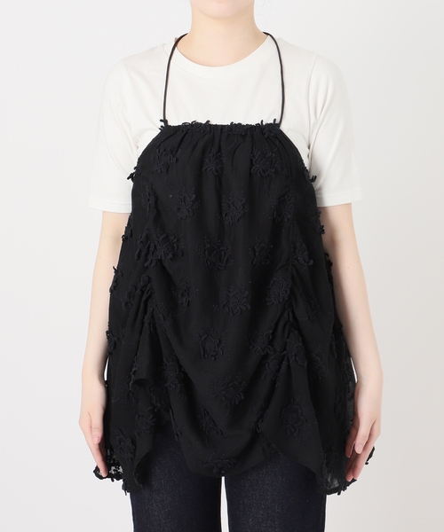 SLOBE IENA - crinkle crinkle crinkle キャミソールブラウス 黒 セール】crinkle crinkle crinkle SLOBE別注 embroidery