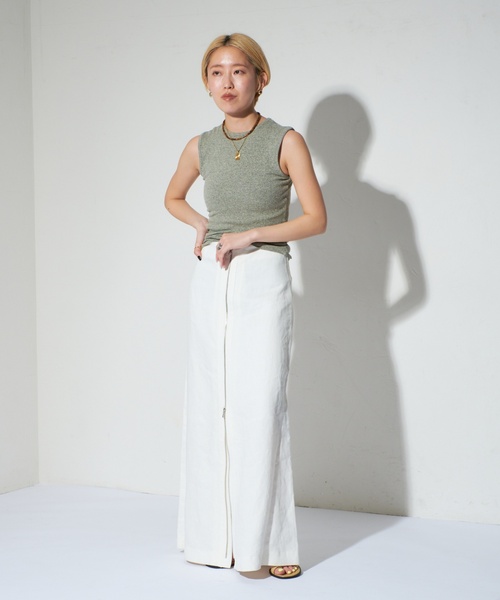 LE TALON(ルタロン)の「GRISE6cmARTYクリアコンビミュールサンダル(サンダル・レディース・グリーン/ベージュ・X-LARGE/LARGE/MEDIUM/SMALL)」の4枚目の写真