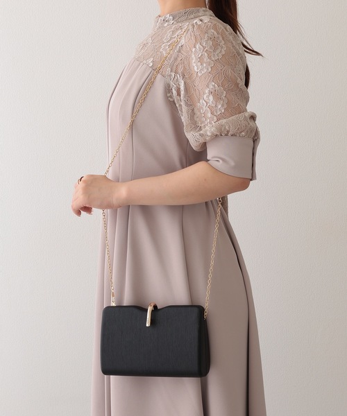 Lace Ladies(レースレディース)の「ビジュー付き 2WAY スクエア パーティー バッグ(クラッチバッグ・レディース・ブラック/アイボリー/シルバー・FREE)」の13枚目の写真