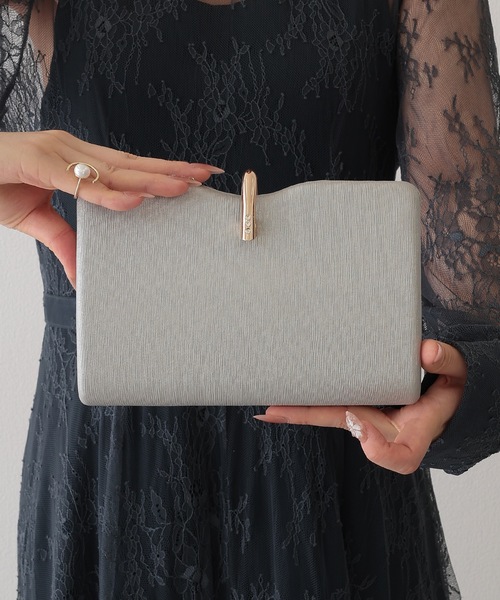 Lace Ladies(レースレディース)の「ビジュー付き 2WAY スクエア パーティー バッグ(クラッチバッグ・レディース・ブラック/アイボリー/シルバー・FREE)」の16枚目の写真