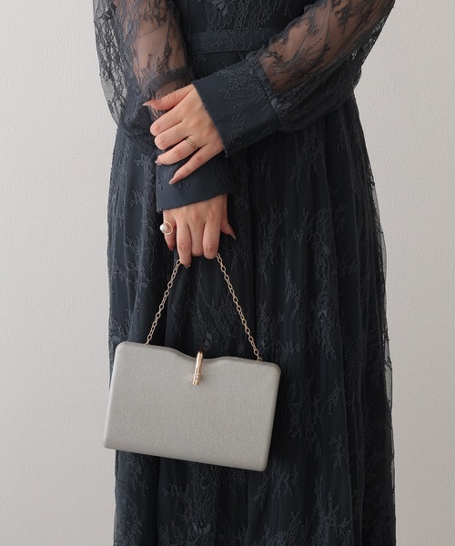 Lace Ladies(レースレディース)の「ビジュー付き 2WAY スクエア パーティー バッグ(クラッチバッグ・レディース・ブラック/アイボリー/シルバー・FREE)」の21枚目の写真