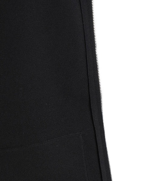 caban（キャバン）の「CABan / キャバン：コットンカシミヤ ジップパーカ：59029102416[MUS]（パーカー・メンズ・グレー/ブラック・M/L/S）」の5枚目の写真