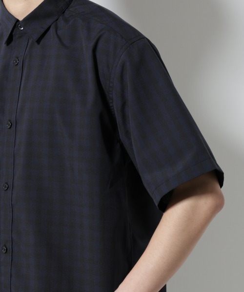 NANO universe（ナノユニバース）の「オリジナルギンガムシャツ 半袖（シャツ/ブラウス・メンズ・ネイビー/ホワイト/グリーン・L/M/S）」の7枚目の写真