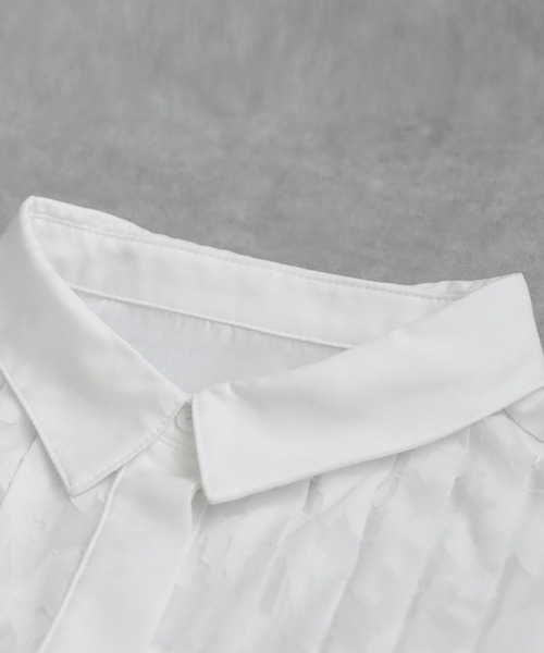 antiqua(アンティカ)の「レースプリーツシャツ(シャツ/ブラウス・レディース・ブラック/ホワイト・ONESIZE)」の15枚目の写真
