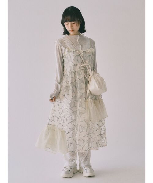 merry jenny（メリージェニー）の「エアリーカラーメロウカットソー（Tシャツ/カットソー・レディース・ライトグレー/ベージュ/ライトブルー/アイボリー・FREE）」の8枚目の写真