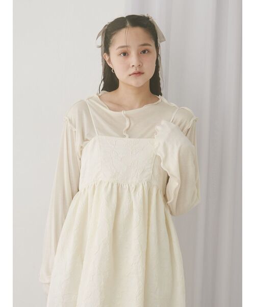 merry jenny（メリージェニー）の「エアリーカラーメロウカットソー（Tシャツ/カットソー・レディース・ライトグレー/ベージュ/ライトブルー/アイボリー・FREE）」の16枚目の写真