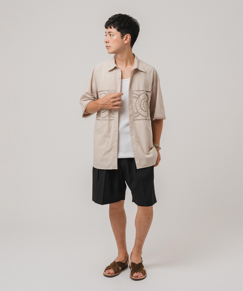 EDIFICE(エディフィス)の「シャンタン ベルテッド 2プリーツ ショーツ(その他パンツ・メンズ・ブラック/アイボリー/ブラウン・SMALL/MEDIUM/LARGE)」の5枚目の写真