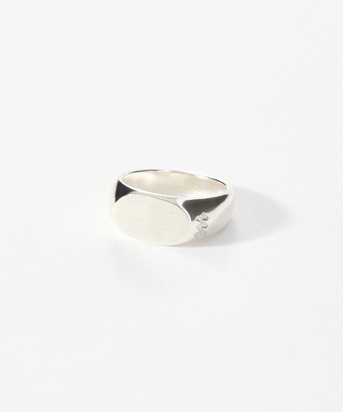 meltum(メルタム)の「SATIN SMALL SIGNET RING(リング・メンズ・シルバー・SMALL/MEDIUM/LARGE)」の1枚目の写真