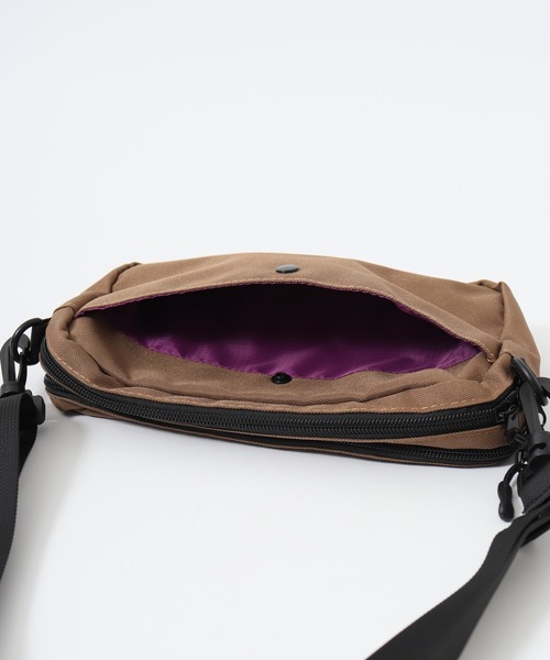 FUNALIVE(ファンアライブ)の「Craig 撥水加工 ポリキャンバス マルチポケット 横型 ミニショルダーバッグ(ショルダーバッグ・メンズ・グレー/ブラック/キャメル・F)」の14枚目の写真