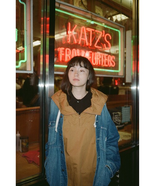 BEAMS BOY（ビームスボーイ）の「【1/15再値下げ】サイドボタン アノラック（ナイロンジャケット・レディース・ブルー/グリーン/ホワイト系その他7/マスタード・1/2）」の4枚目の写真