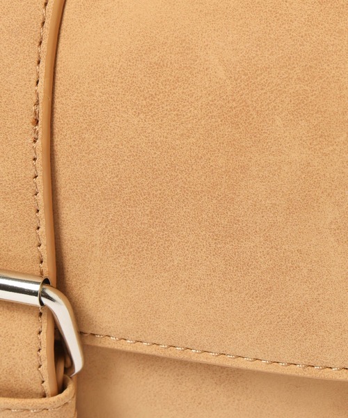 Heather（ヘザー）の「デザインポケットボストンBAG　577056（ボストンバッグ・レディース・ブラック/アイボリー/ピンク/ベージュ系・ONE SIZE）」の5枚目の写真