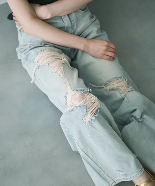 Trish(トリッシュ)の「ダメージレースデニムパンツ(デニムパンツ・レディース・サックスブルー・MEDIUM/SMALL)」の16枚目の写真
