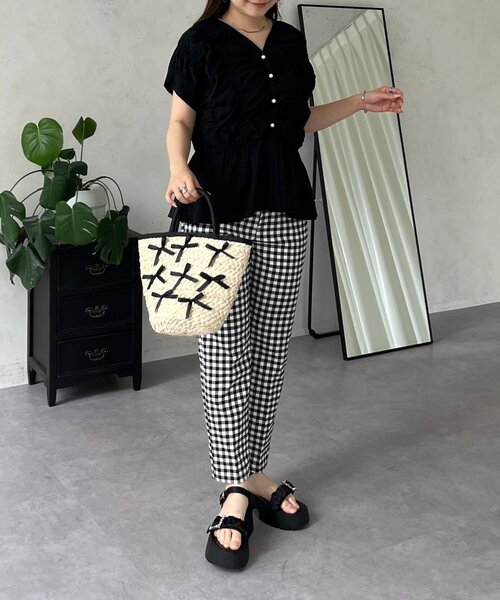 新品未使用 プロズヴェール♡パールボタンシャーリングペプラムブラウス M 新品未使用 プロズヴェール♡パールボタンシャーリングペプラム