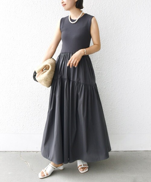 SHIPS（シップス）の「〈手洗い可能〉コットン リブ ノースリーブ × 布帛 スカート ワンピース（ワンピース・レディース・チャコールグレー/ブラック/ブラウン・ONE SIZE）」の3枚目の写真