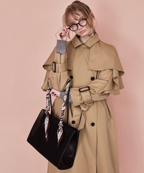 Cherir Mignon(シェリルミニョン)の「【Cherir Mignon】ポーチ付き クラシカルスクエアビッグトートバッグ(トートバッグ・レディース・クリーム/ブラック/アイボリー/ブラウン/キャメル・FREE)」の15枚目の写真